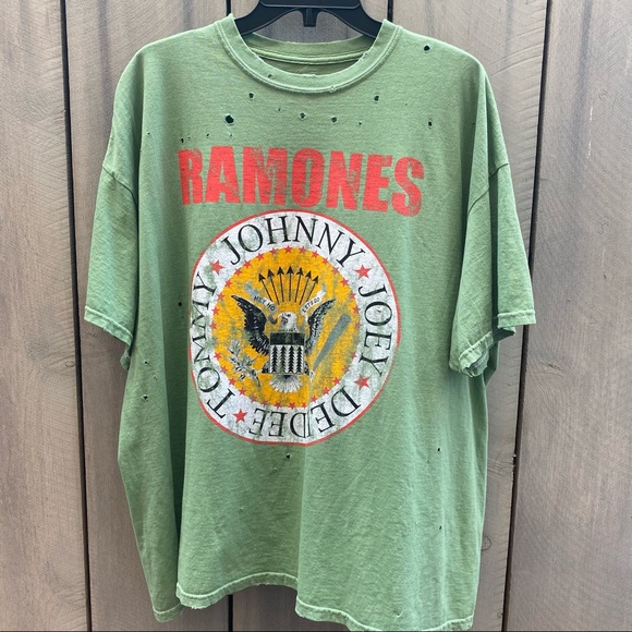 Nwt Ramones Band Shirt Rock Tour Tee 